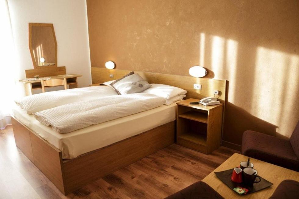 Hotel Rustichella Cataeggio Esterno foto